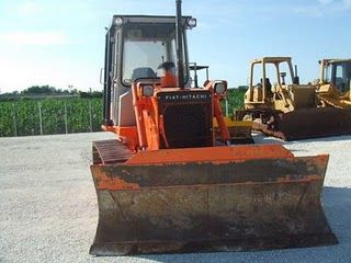 Buldozer FIAT HITACHI FD7B Bulsere second hand import - Pret | Preturi Buldozer FIAT HITACHI FD7B Bulsere second hand import