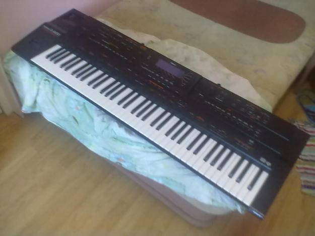 Vand roland g800 300 euro - Pret | Preturi Vand roland g800 300 euro