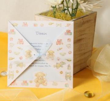 Invitatie botez stil hartie cadou - Pret | Preturi Invitatie botez stil hartie cadou