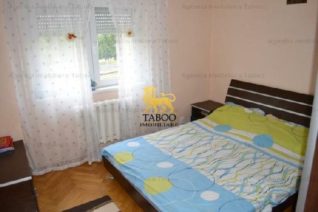 Vanzare Apartament 3 camere Strand, Sibiu 61000 Euro - Pret | Preturi Vanzare Apartament 3 camere Strand, Sibiu 61000 Euro
