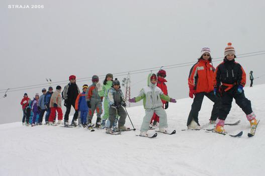 Tabere de schi si snowboard cu Adventure CAMPS - Pret | Preturi Tabere de schi si snowboard cu Adventure CAMPS