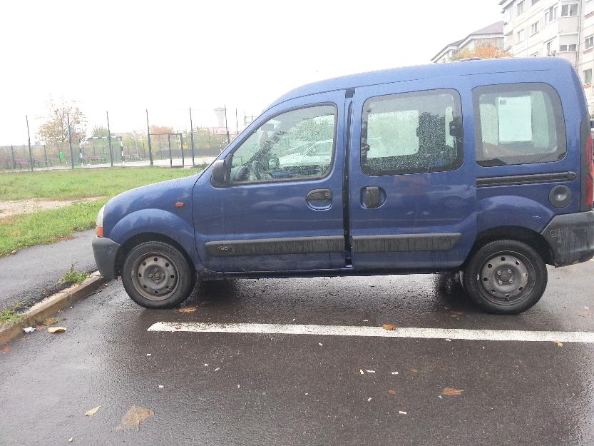 Vand Renault Kangoo din 2002 in stare buna - Pret | Preturi Vand Renault Kangoo din 2002 in stare buna