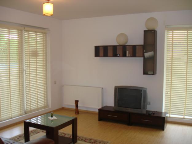 Aparament 2 camere bloc 2008 mobilat si utilat zona linistita,totul nou pret 250 euro - Pret | Preturi Aparament 2 camere bloc 2008 mobilat si utilat zona linistita,totul nou pret 250 euro