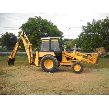 Inchiriere buldoexcavator Ford New Holland 655C - Pret | Preturi Inchiriere buldoexcavator Ford New Holland 655C