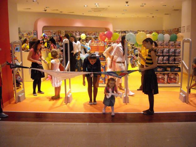 Ateliere de creatie tematice pentru copii, face painting, modelaj baloane - Pret | Preturi Ateliere de creatie tematice pentru copii, face painting, modelaj baloane
