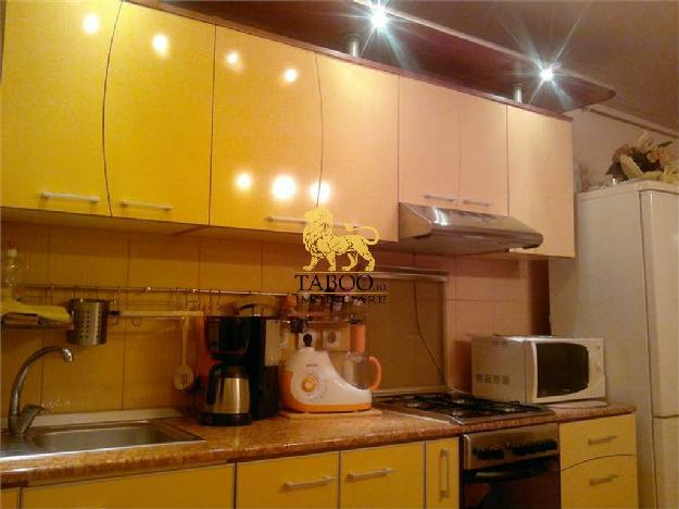 Apartament la mansarda de vanzare in Sibiu zona Rahovei - Pret | Preturi Apartament la mansarda de vanzare in Sibiu zona Rahovei