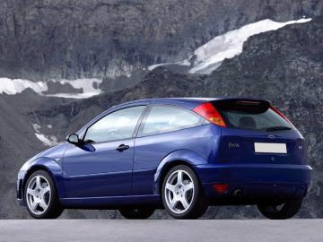 Ford Focus Praguri RS Replica - Pret | Preturi Ford Focus Praguri RS Replica