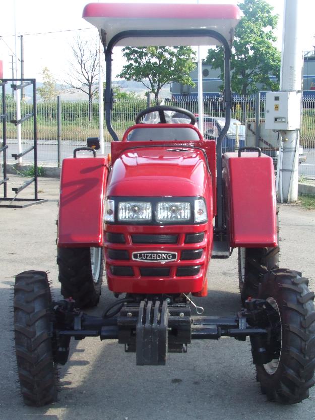 Vand tractor LZ304 (30CP, 4x4) NOU - Pret | Preturi Vand tractor LZ304 (30CP, 4x4) NOU