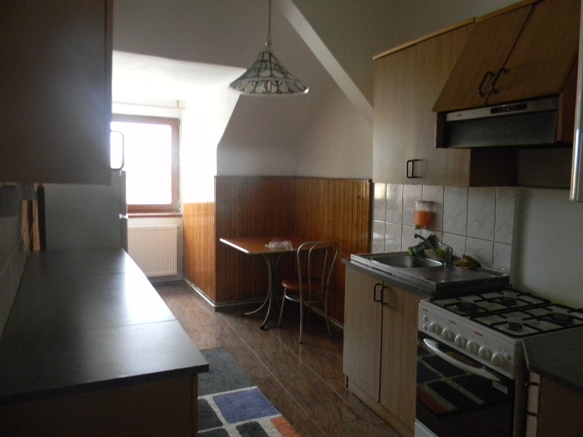 Inchiriez apartament 3 camere sibiu - Pret | Preturi Inchiriez apartament 3 camere sibiu