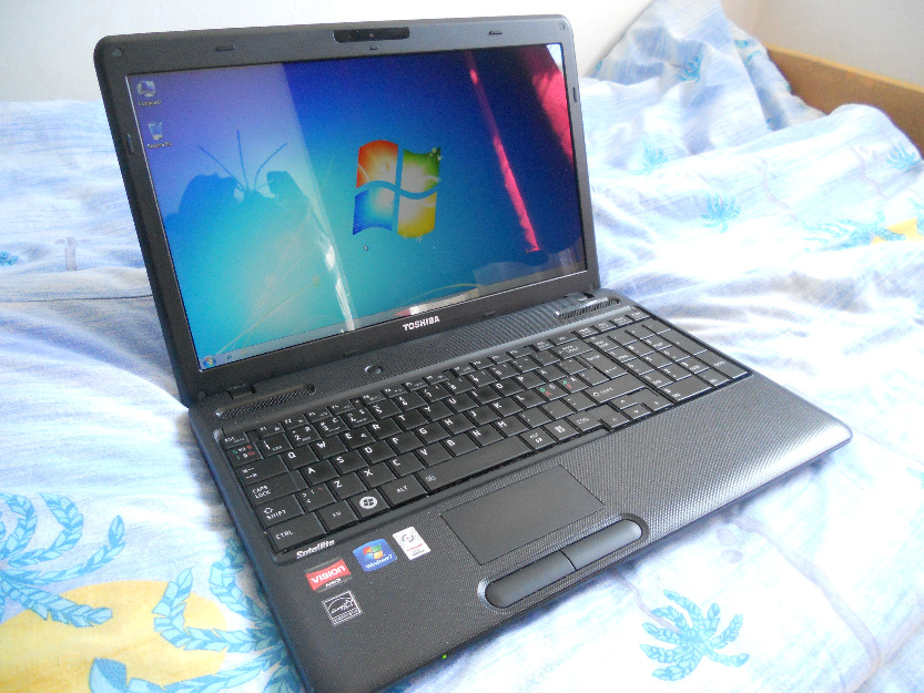 Toshiba C660D - Pret | Preturi Toshiba C660D