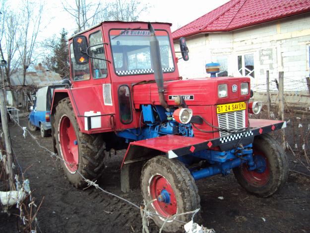 Tractor U650 M - Pret | Preturi Tractor U650 M