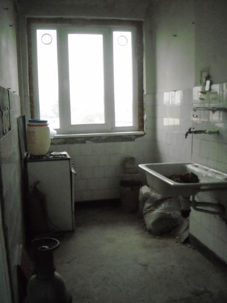 Vand apartament 2 camere - Pret | Preturi Vand apartament 2 camere