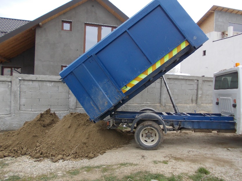 Aduc la comanda nisip, concasat, chisai, balast, pietris, pamant vegetal - Pret | Preturi Aduc la comanda nisip, concasat, chisai, balast, pietris, pamant vegetal