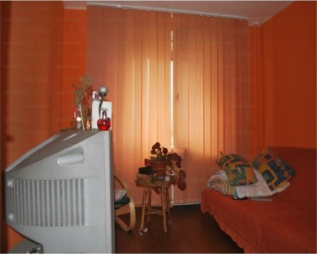 Vanzare apartament 4 camere zona Colentina Rau - Pret | Preturi Vanzare apartament 4 camere zona Colentina Rau