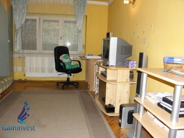 Inchiriez apartament 3 camere lux in Oradea cu dubla orientare, zona Decebal - Pret | Preturi Inchiriez apartament 3 camere lux in Oradea cu dubla orientare, zona Decebal