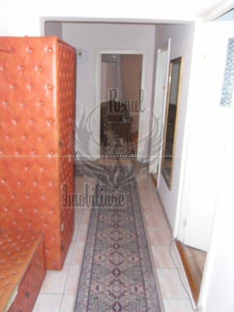 Zona Dacia – Apartament 4 camere, decomandat, confort 0 - Pret | Preturi Zona Dacia – Apartament 4 camere, decomandat, confort 0