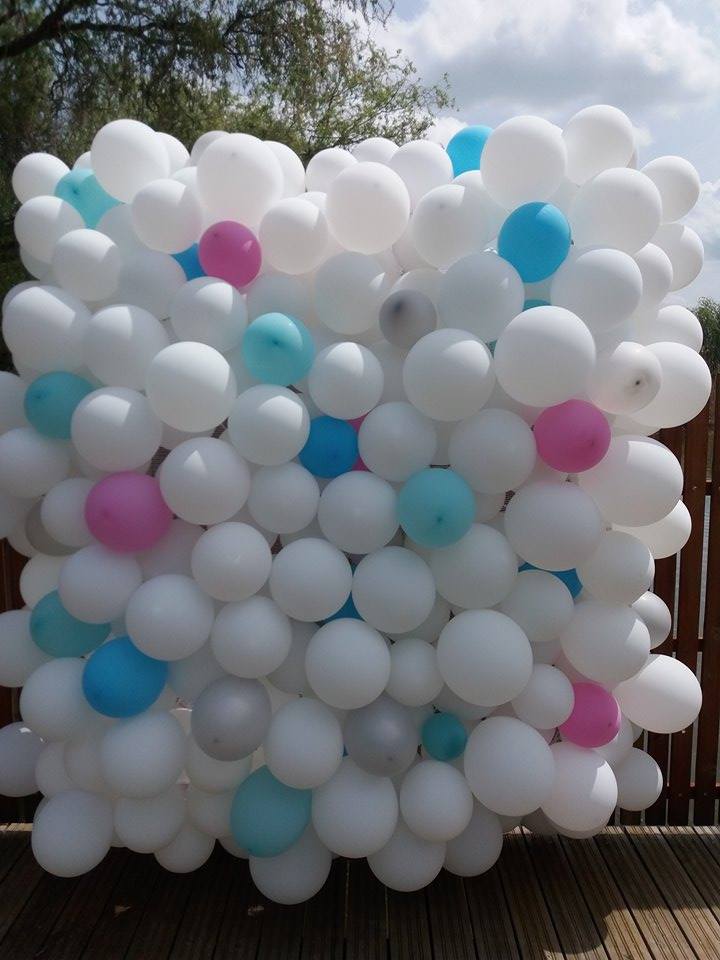Decoratiuni cu baloane Bucuresti - Pret | Preturi Decoratiuni cu baloane Bucuresti