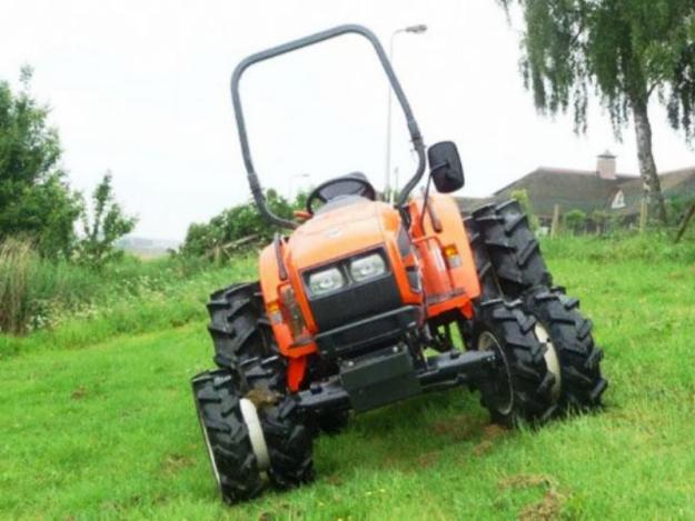 Tractor Kioti CK 22 M-HST - Wirax - Pret | Preturi Tractor Kioti CK 22 M-HST - Wirax