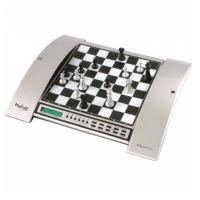 Consola Saitek Chess Explorer - Pret | Preturi Consola Saitek Chess Explorer