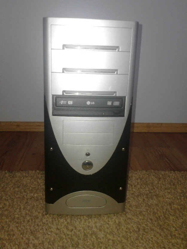 Unitate AMD Athlon 64 2,1Ghz, Nvidia GeForce 6600 Le 256 mb; 512 mb RA - Pret | Preturi Unitate AMD Athlon 64 2,1Ghz, Nvidia GeForce 6600 Le 256 mb; 512 mb RA