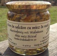 Miere ecologica de salcam cu miez de nuca, 400 g - Pret | Preturi Miere ecologica de salcam cu miez de nuca, 400 g