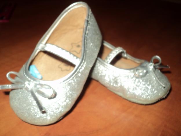 Sandalute fetite argintii talpa moale - Pret | Preturi Sandalute fetite argintii talpa moale