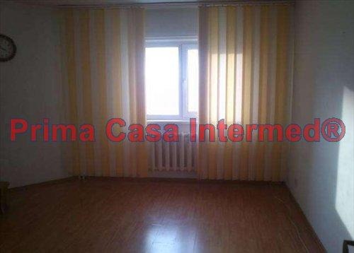 Apartament 2 camere, decomandat, confort 0, Pod Butelii - Pret | Preturi Apartament 2 camere, decomandat, confort 0, Pod Butelii