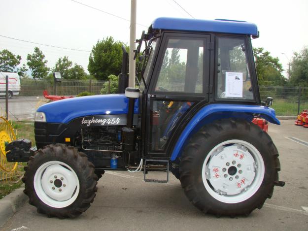 Tractor lz 454 - 45 cp- 4x4/ nou, an 2012 - Pret | Preturi Tractor lz 454 - 45 cp- 4x4/ nou, an 2012