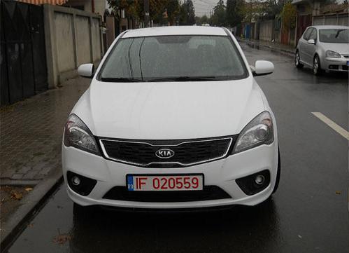 Vand kia pro ceed eco 2 dynamics diesel 2011 - Pret | Preturi Vand kia pro ceed eco 2 dynamics diesel 2011
