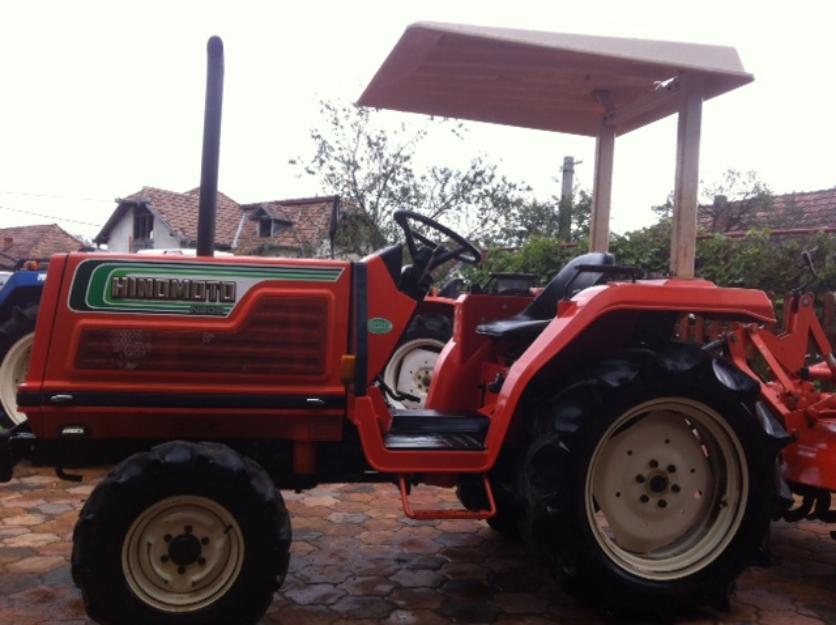 tractoras,tractor japonez,4x4 - Pret | Preturi tractoras,tractor japonez,4x4