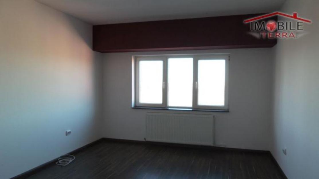 Apartament cu 4 camere de vanzare zona Tilisca Sibiu - Pret | Preturi Apartament cu 4 camere de vanzare zona Tilisca Sibiu