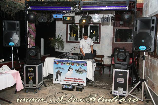 www.AlexStudio.ro Vaslui,Filmari,Foto,Lumini Disco,Prelucrari,Montaje Video-Foto...etc - Pret | Preturi www.AlexStudio.ro Vaslui,Filmari,Foto,Lumini Disco,Prelucrari,Montaje Video-Foto...etc