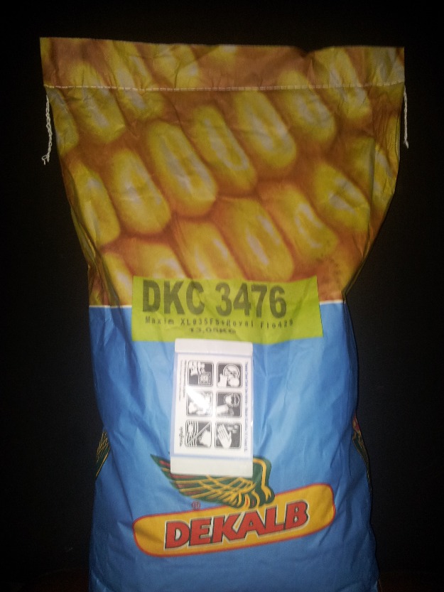 Vand samanta de porumb DKC 3476 FAO 270 tel.0737402030 - Pret | Preturi Vand samanta de porumb DKC 3476 FAO 270 tel.0737402030