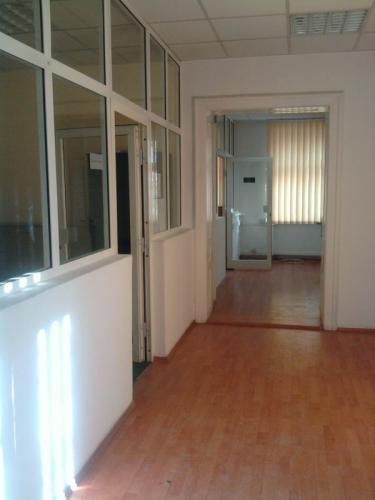 Spatiu pentru birouri de inchiriat in Brasov, in zona centrala. Office space for rent in the central area of Brasov. - Pret | Preturi Spatiu pentru birouri de inchiriat in Brasov, in zona centrala. Office space for rent in the central area of Brasov.