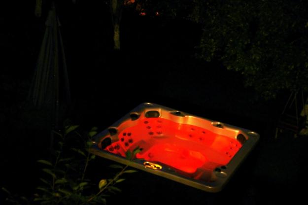Minipiscina tip jacuzzi - Pret | Preturi Minipiscina tip jacuzzi