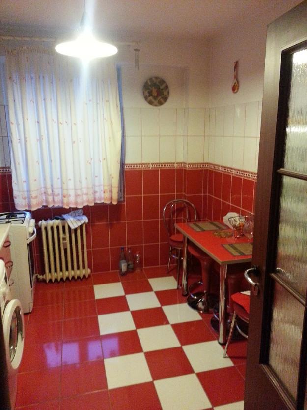 Vanzare apartament 3 camere, zona Mihai Bravu - Pret | Preturi Vanzare apartament 3 camere, zona Mihai Bravu