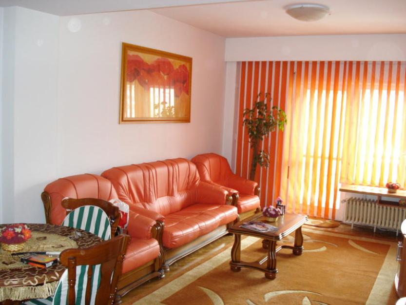 Inchiriere apartament 3 camere Ion Mihalache - parc Kiseleff - Pret | Preturi Inchiriere apartament 3 camere Ion Mihalache - parc Kiseleff