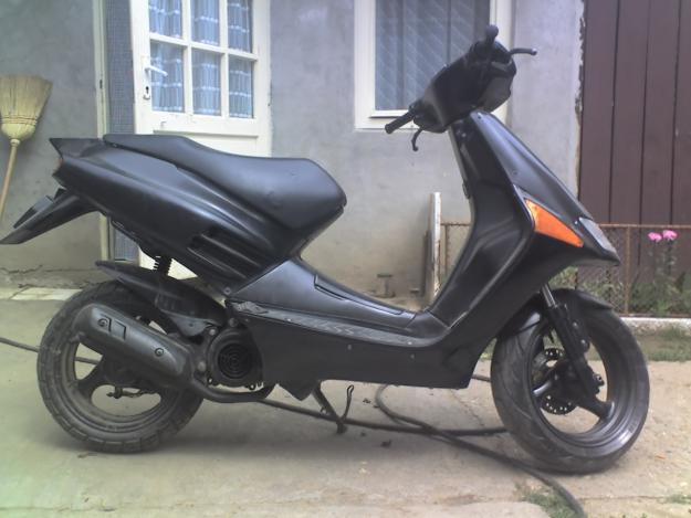 Vand scuter aprilia SR - Pret | Preturi Vand scuter aprilia SR