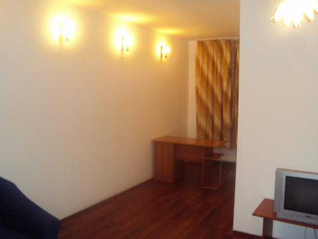 apartament la casa de inchiriat - Pret | Preturi apartament la casa de inchiriat