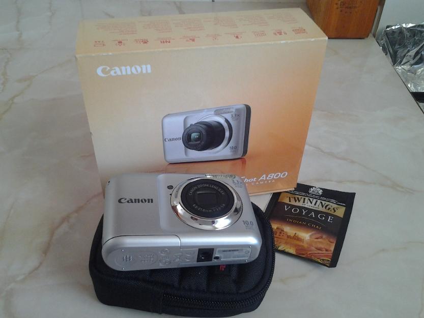 Canon PhotoShot A800 argintiu nou in cutie - Pret | Preturi Canon PhotoShot A800 argintiu nou in cutie