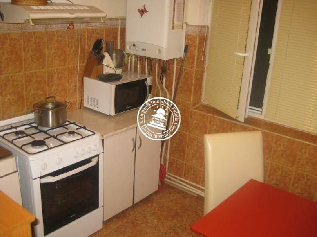 Apartament 3 camere de vanzare Iasi Tatarasi - Pret | Preturi Apartament 3 camere de vanzare Iasi Tatarasi