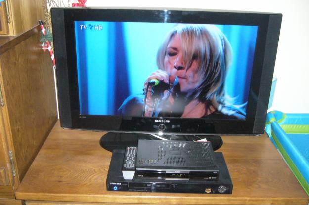 TV LCD SAMSUNG LE 32S81 + GRATIS DVD SAMSUNG 1080P7 - Pret | Preturi TV LCD SAMSUNG LE 32S81 + GRATIS DVD SAMSUNG 1080P7