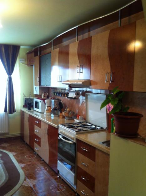 2 camere zona Spitalului - Pret | Preturi 2 camere zona Spitalului