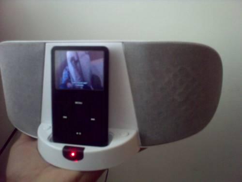 Vand iPod Apple 30 gb+boxe iPod - Pret | Preturi Vand iPod Apple 30 gb+boxe iPod