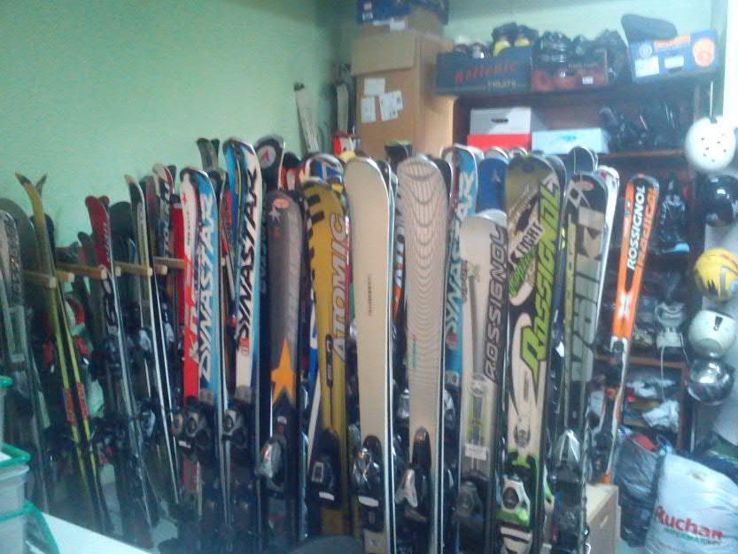 Vand schiuri, clapari, boots, snowboard / Service - Pret | Preturi Vand schiuri, clapari, boots, snowboard / Service