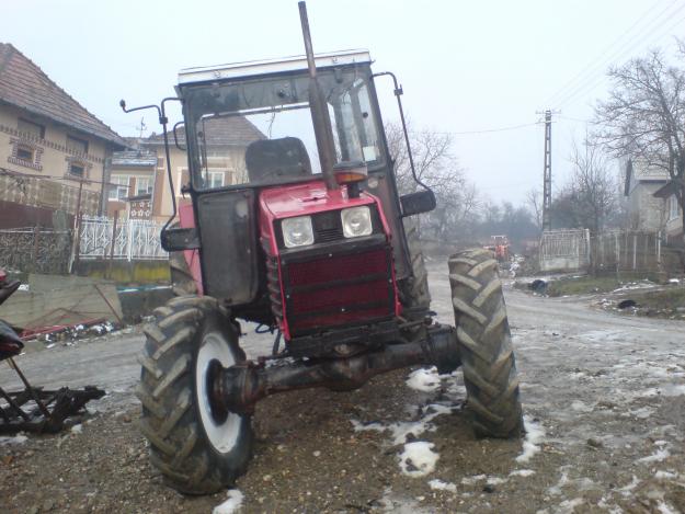 Vand tractoare Salaj - Pret | Preturi Vand tractoare Salaj