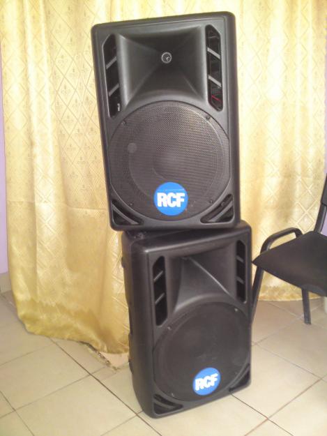 VAND BOXE 400 W RMS,PRET BOMBA!!! - Pret | Preturi VAND BOXE 400 W RMS,PRET BOMBA!!!