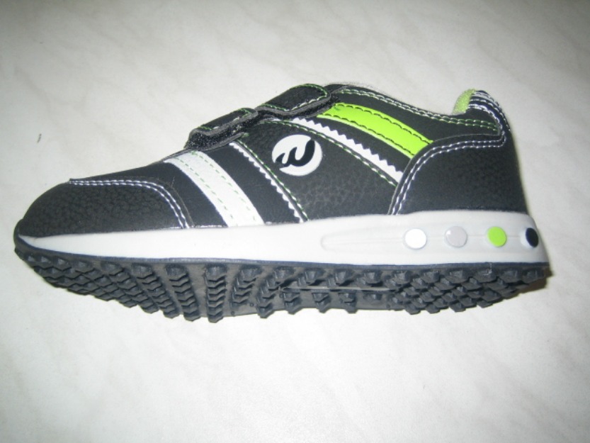 Pantofi sport copii WINK;cod FZ504-5;marime:28-35;piele sintetica;Pantofi cu scai - Pret | Preturi Pantofi sport copii WINK;cod FZ504-5;marime:28-35;piele sintetica;Pantofi cu scai
