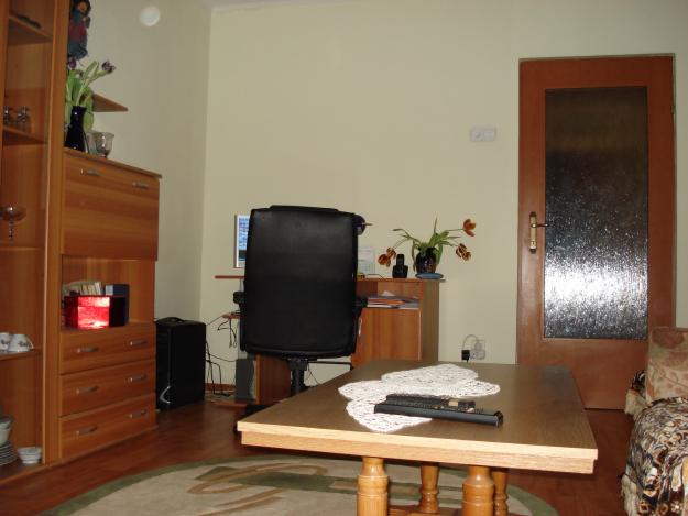 Vanzare apartamanet 2 camere, Ploiesti, Malu Rosu (langa piata Malu Rosu) - Pret | Preturi Vanzare apartamanet 2 camere, Ploiesti, Malu Rosu (langa piata Malu Rosu)