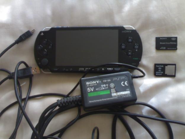 vand psp  play station portable 3003 nou - Pret | Preturi vand psp  play station portable 3003 nou